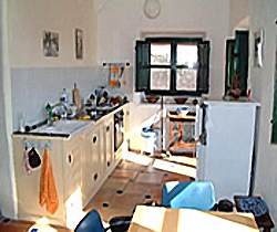 Naranja studio kitchen