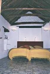 Dormitorio henil / bedroom henil, Viña y Rosales - Mairena
